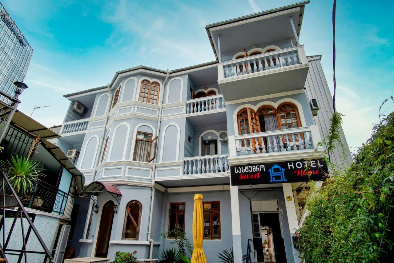 Sweet Home at Ninoshvili 3 Batumi Eksteriør billede