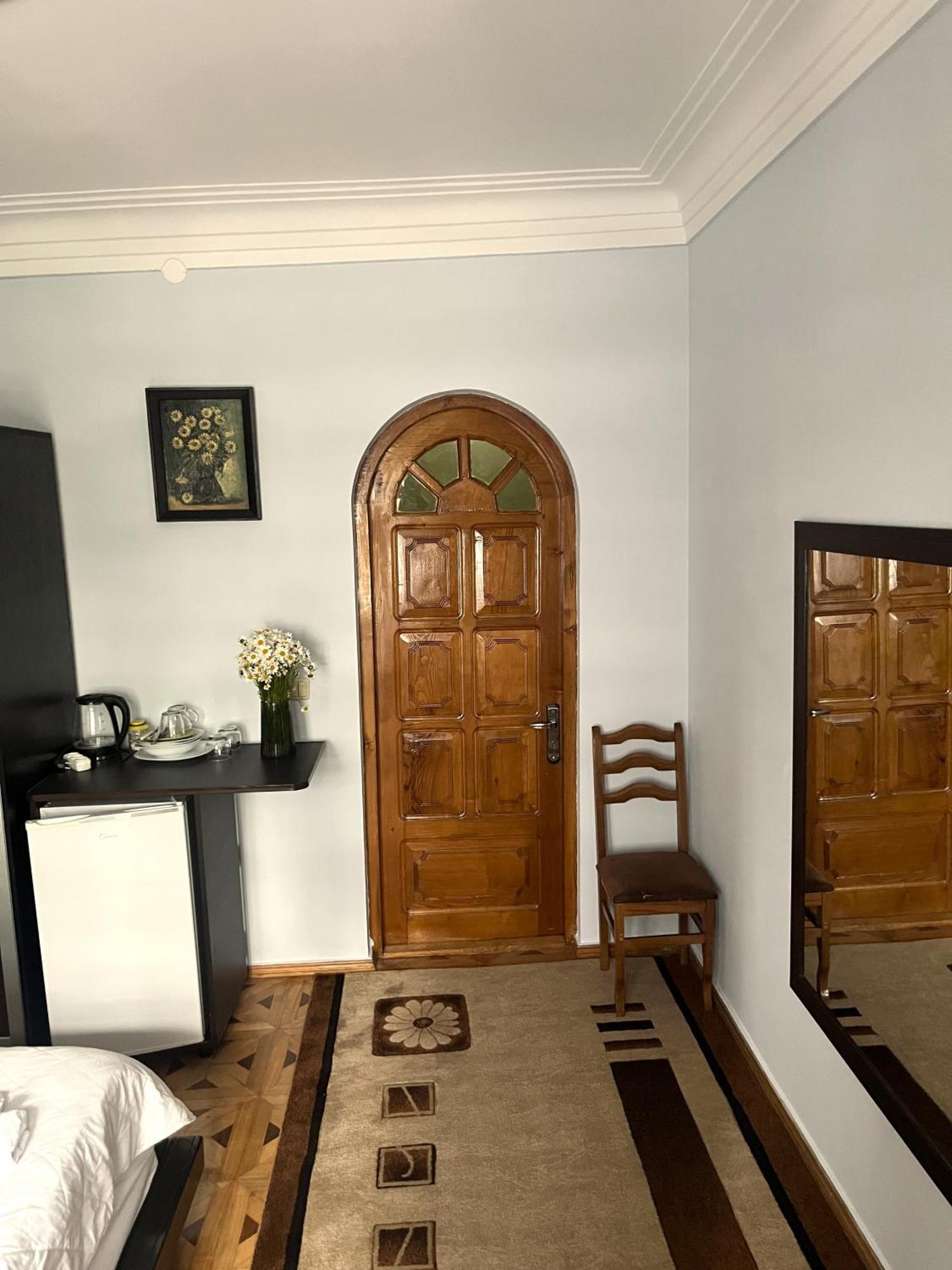 Sweet Home at Ninoshvili 3 Batumi Eksteriør billede